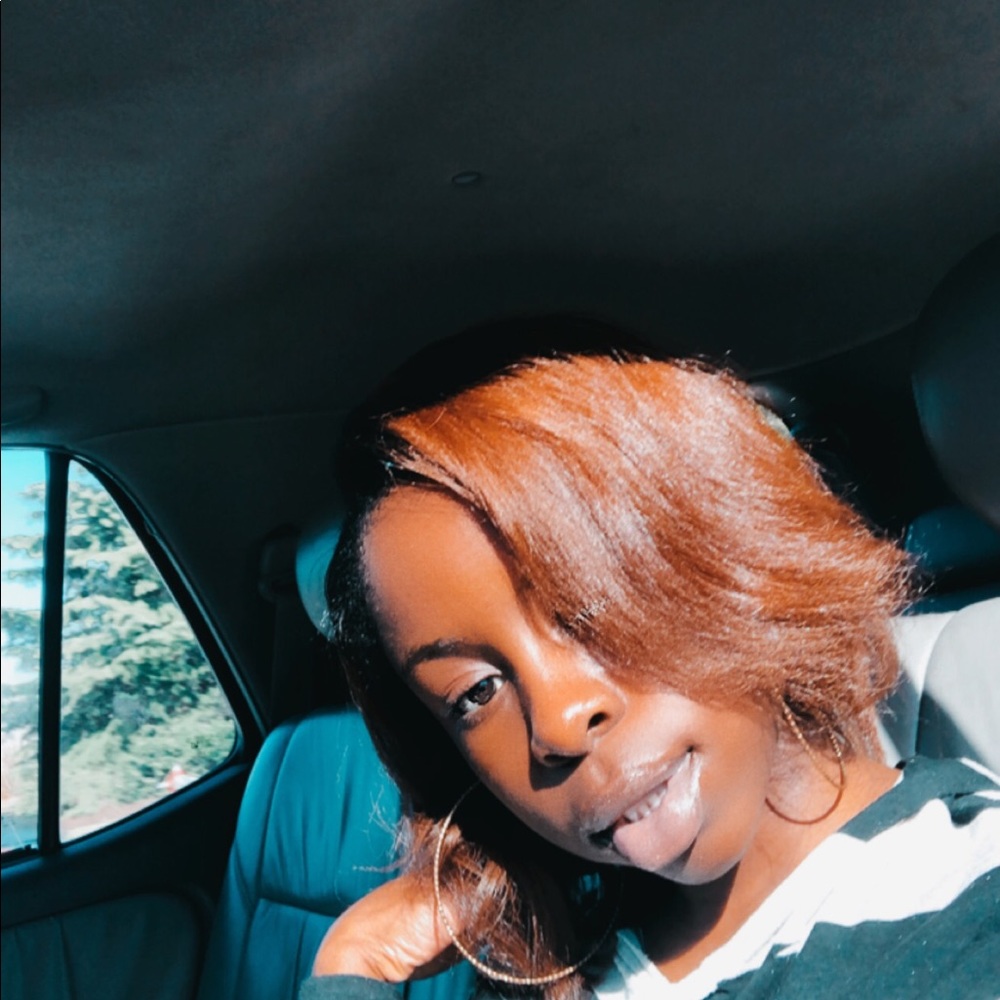 Meet your Posher, Trina